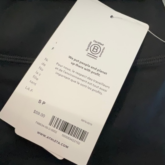 NWT Athleta Transcend 7" Short in Black - Picture 8 of 12